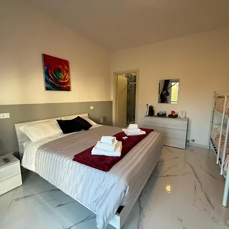 Residenza Le Rose Bianca Free Bike 3* 佩斯基耶拉德加达