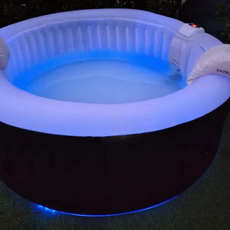 Guest house Residenza Le Rose Bianca Free Bike